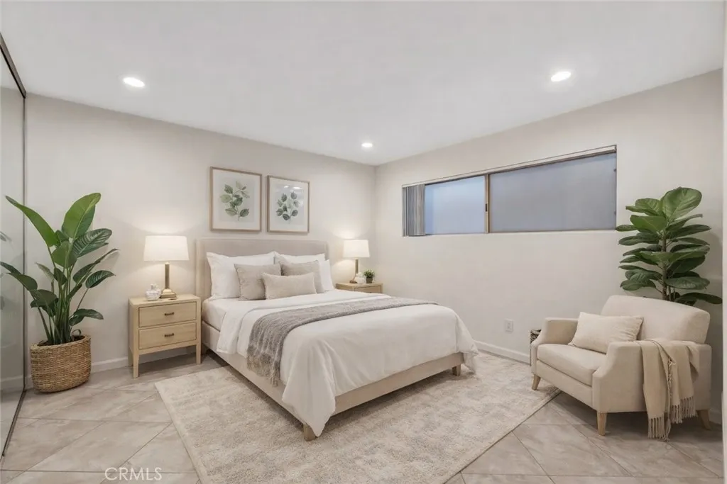 280 Molino 108, Long Beach, California 90803 home-pic-9