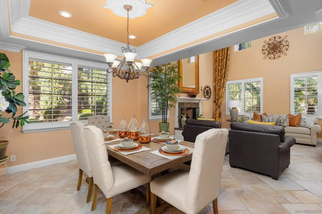 29166 Meadow Glen Way West, Escondido, California 92026 home-pic-35