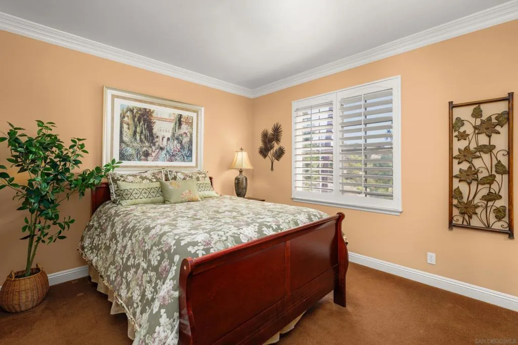 29166 Meadow Glen Way West, Escondido, California 92026 home-pic-47