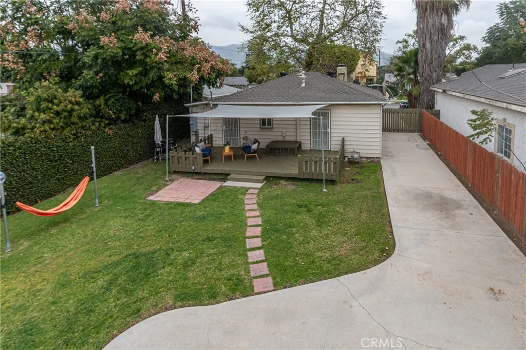211 S Keystone, Burbank, California 91506 home-pic-36