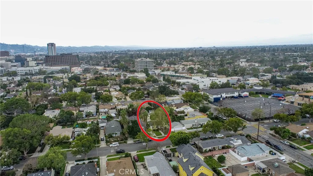 211 S Keystone, Burbank, California 91506 home-pic-51