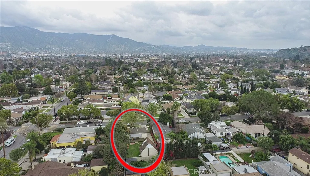211 S Keystone, Burbank, California 91506 home-pic-49