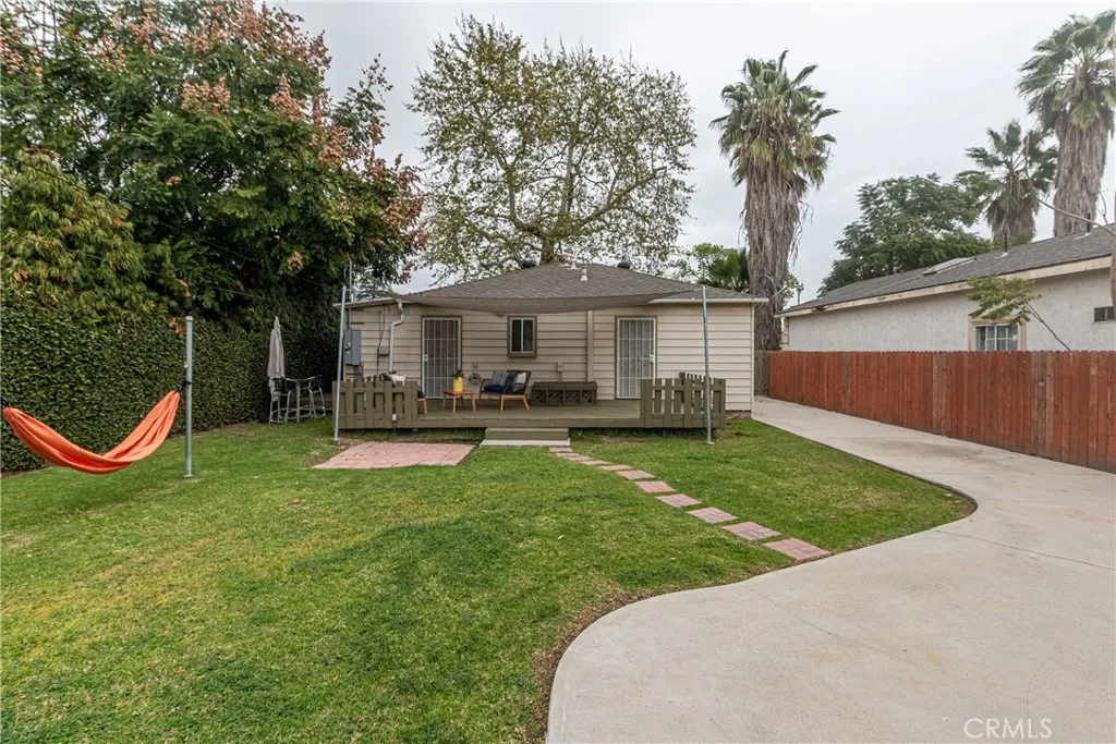 211 S Keystone, Burbank, California 91506 home-pic-35