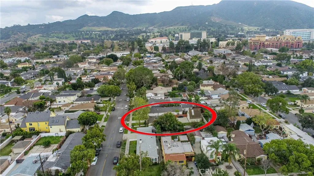 211 S Keystone, Burbank, California 91506 home-pic-48