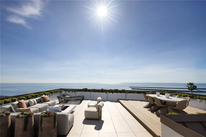 3512 Ocean Boulevard, Corona Del Mar, California 92625