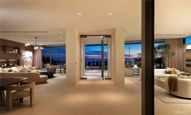 3512 Ocean Boulevard, Corona Del Mar, California 92625