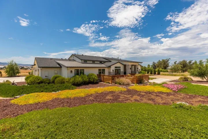60 Tortola Way, Hollister, California 95023