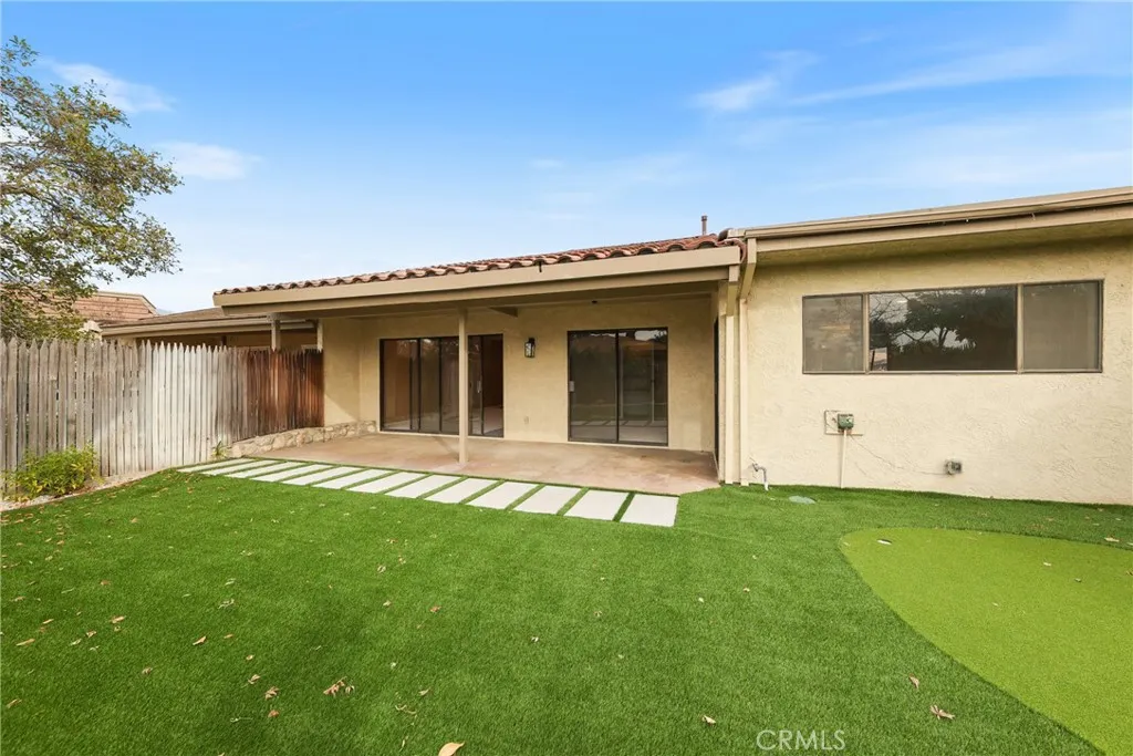 465 Champlain Drive, Claremont, California 91711 home-pic-40