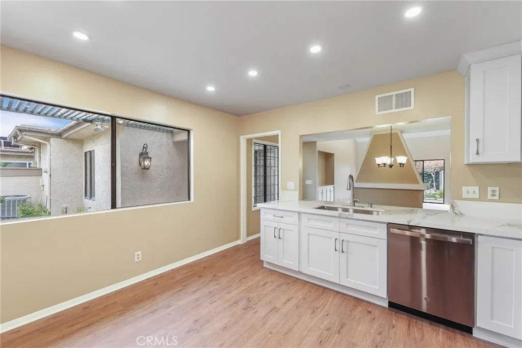 465 Champlain Drive, Claremont, California 91711 home-pic-15