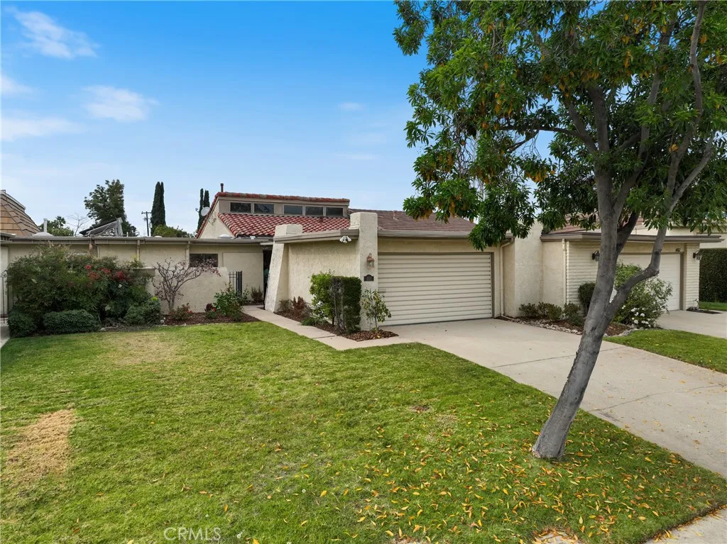 465 Champlain Drive, Claremont, California 91711 home-pic-1