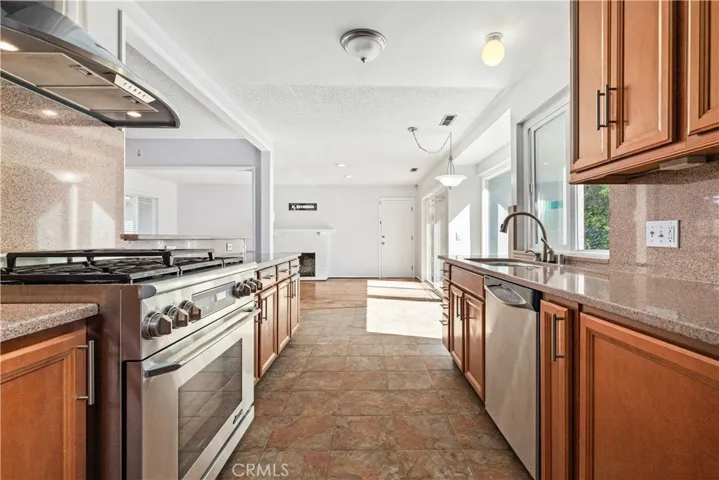 668 Patricia Drive, San Luis Obispo, California 93405