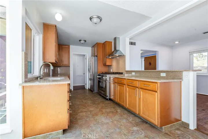 668 Patricia Drive, San Luis Obispo, California 93405