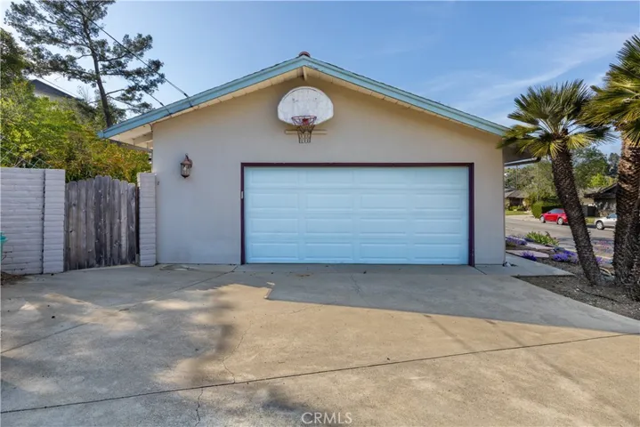 668 Patricia Drive, San Luis Obispo, California 93405