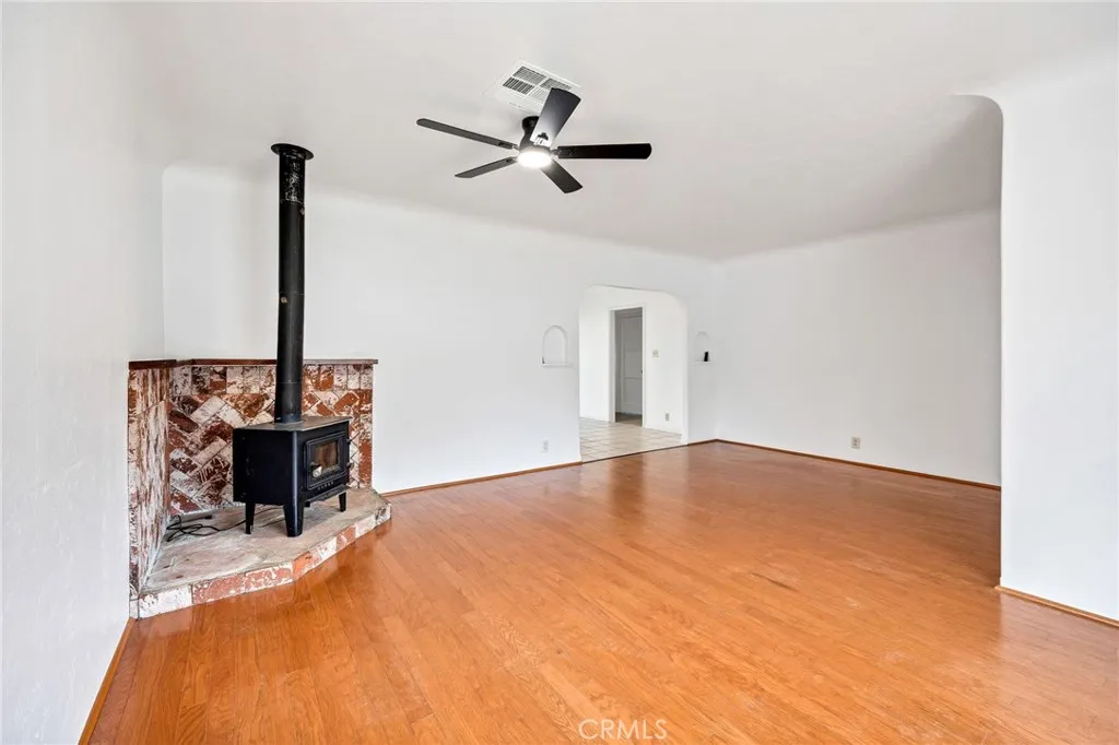 247 N Wateka, San Jacinto, California 92583 home-pic-9