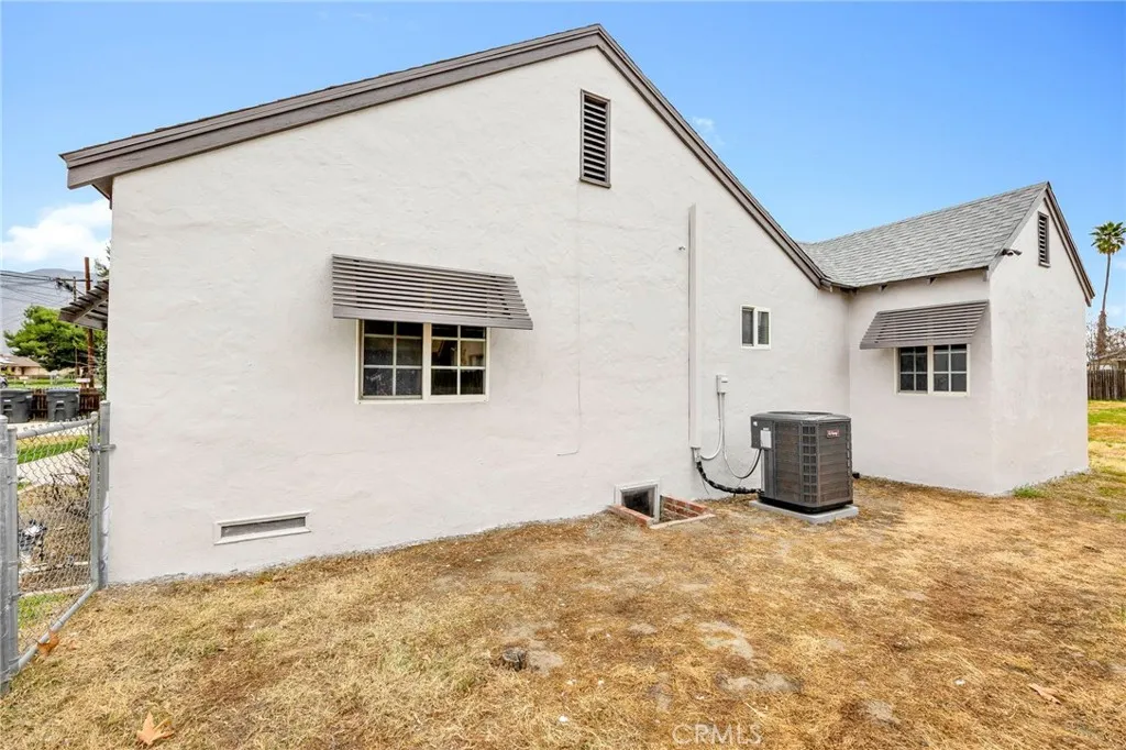 247 N Wateka, San Jacinto, California 92583 home-pic-33