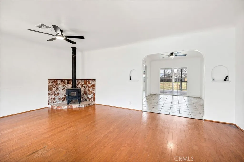 247 N Wateka, San Jacinto, California 92583 home-pic-6