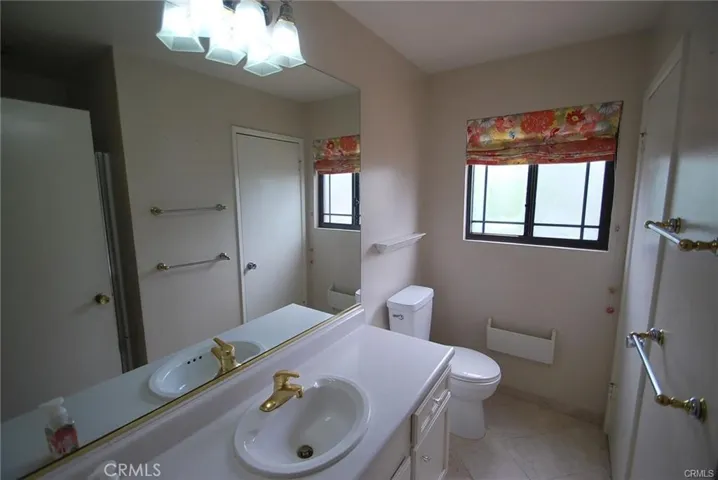 Upstairs bathroom, new pain