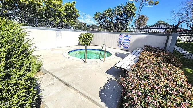 643 Holly Avenue, Oxnard, California 93036 home-pic-19