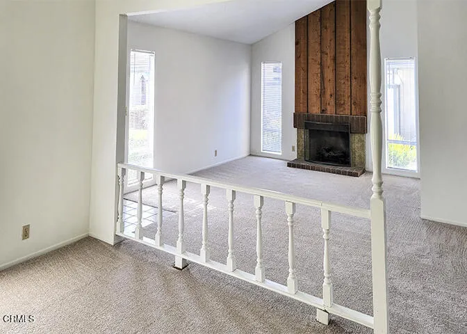 643 Holly Avenue, Oxnard, California 93036 home-pic-3