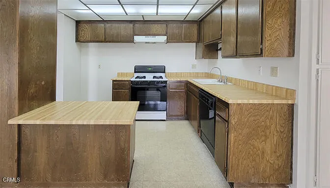 643 Holly Avenue, Oxnard, California 93036 home-pic-7