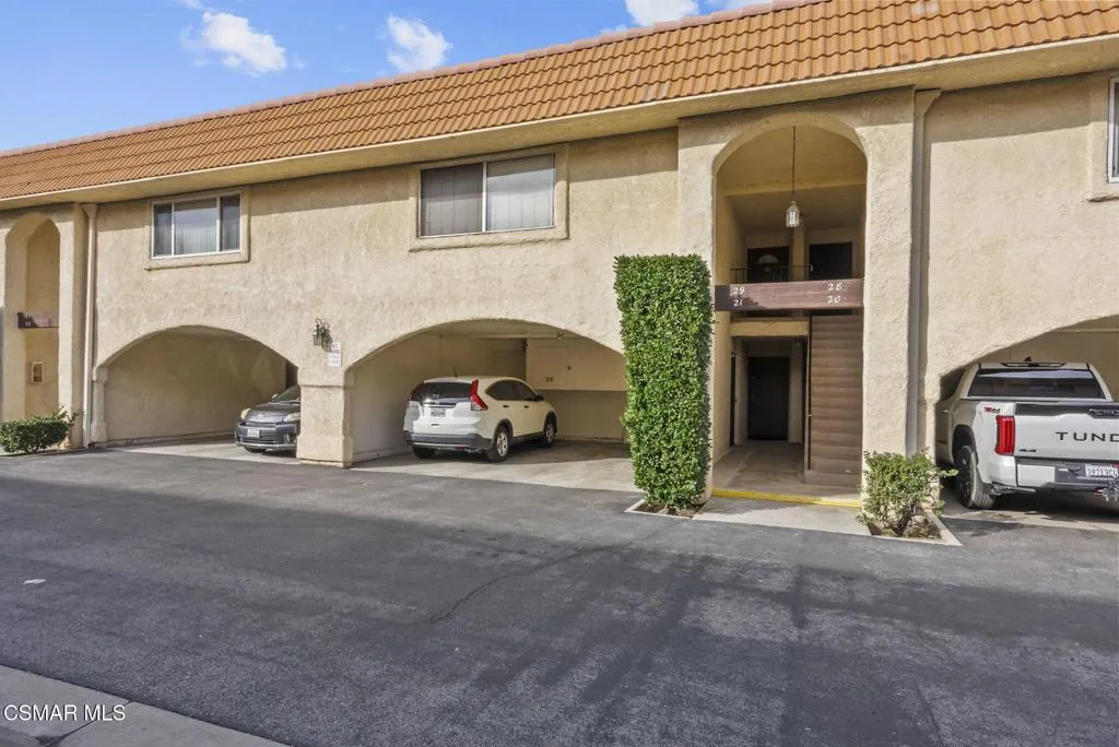 1246 Patricia Avenue 21, Simi Valley, California 93065 home-pic-24