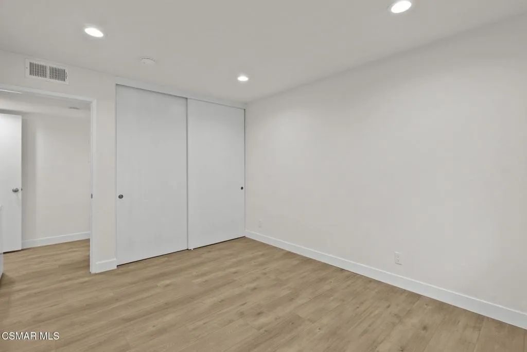 1246 Patricia Avenue 21, Simi Valley, California 93065 home-pic-20