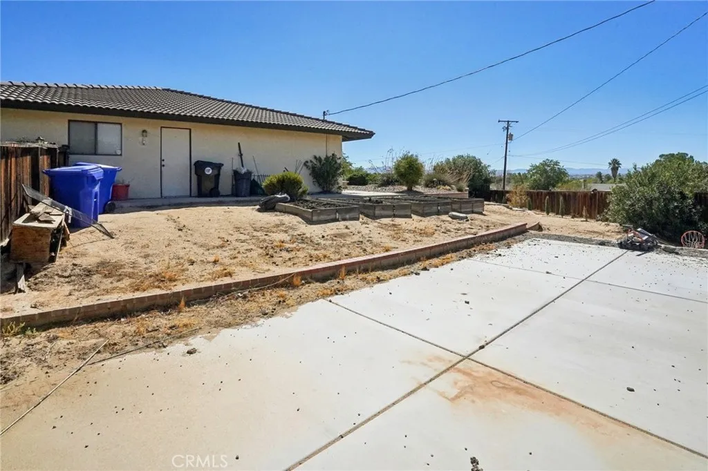 14610 Havasu, Apple Valley, California 92307 home-pic-38