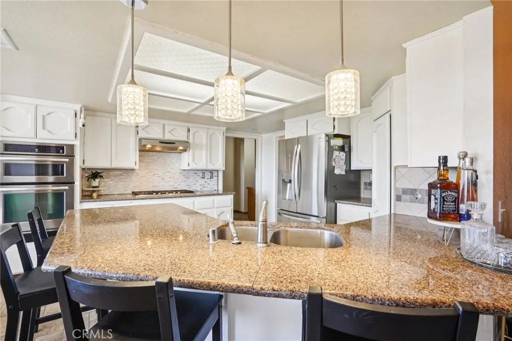 14610 Havasu, Apple Valley, California 92307 home-pic-14