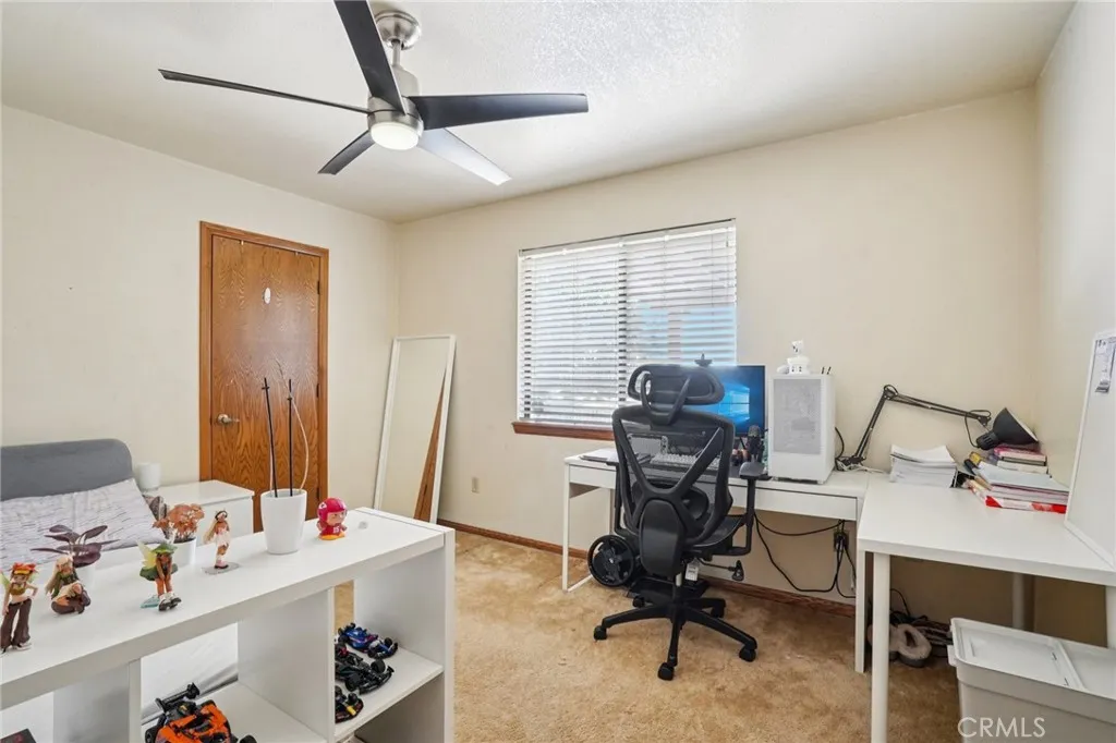 14610 Havasu, Apple Valley, California 92307 home-pic-21