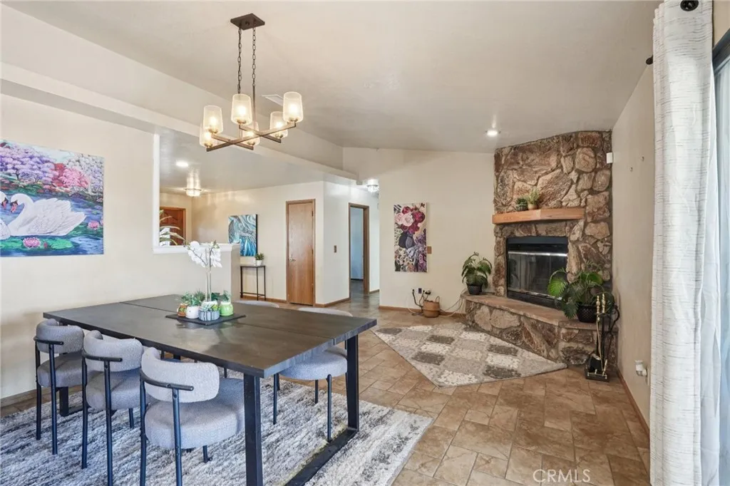 14610 Havasu, Apple Valley, California 92307 home-pic-9
