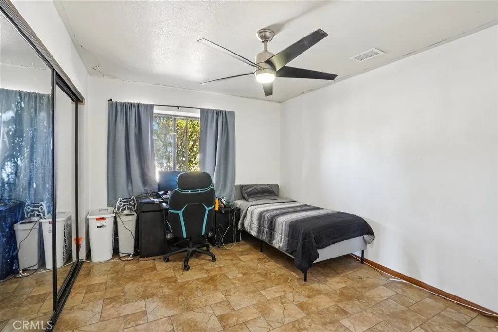 14610 Havasu, Apple Valley, California 92307 home-pic-19