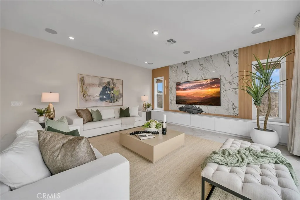 181 Hill, Lake Forest, California 92630 home-pic-17