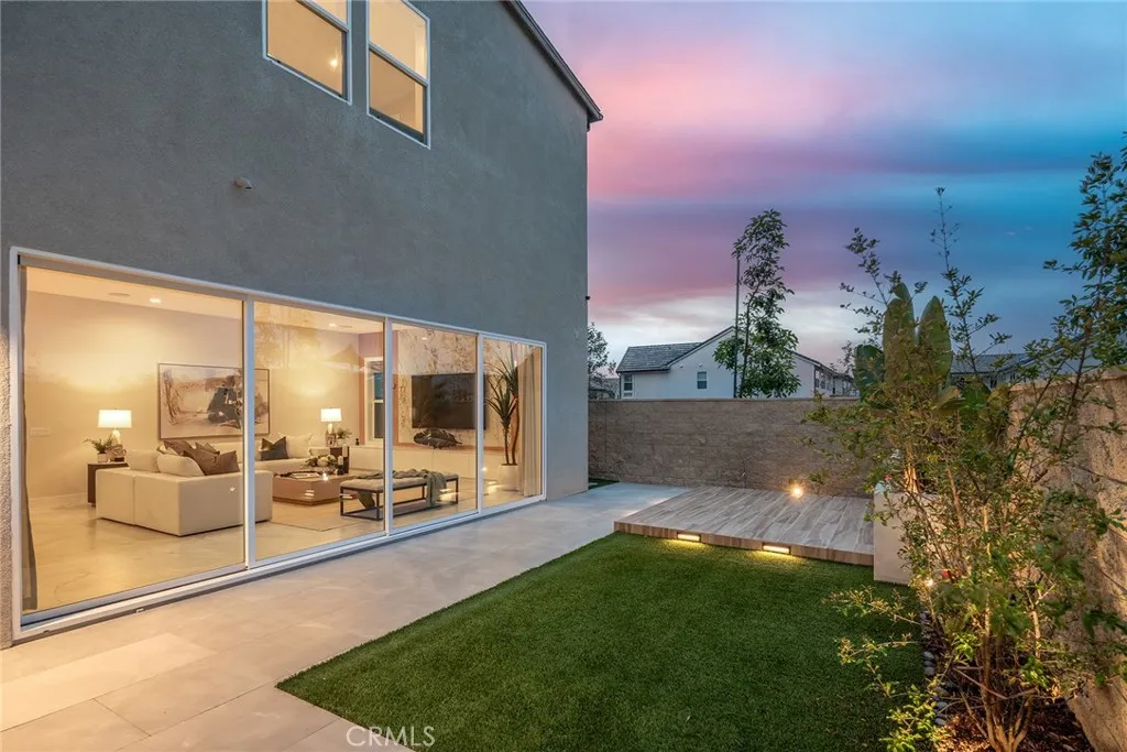 181 Hill, Lake Forest, California 92630 home-pic-27