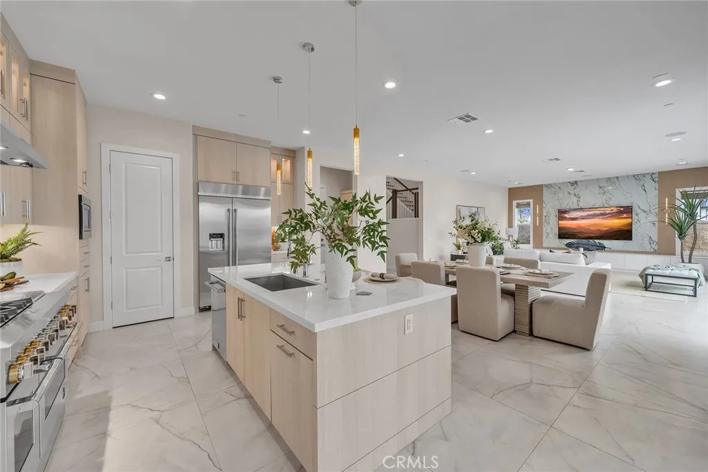 181 Hill, Lake Forest, California 92630 home-pic-14