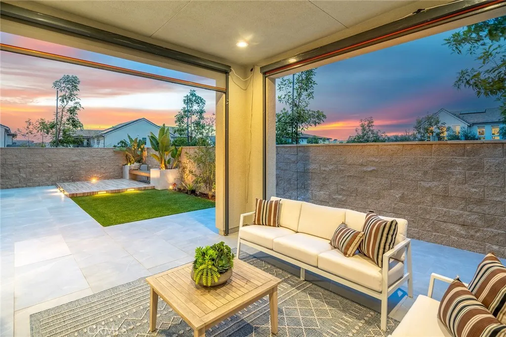 181 Hill, Lake Forest, California 92630 home-pic-25