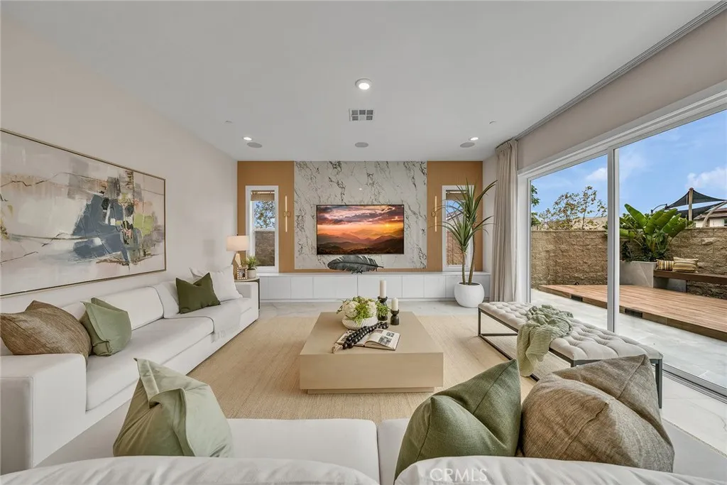 181 Hill, Lake Forest, California 92630 home-pic-22