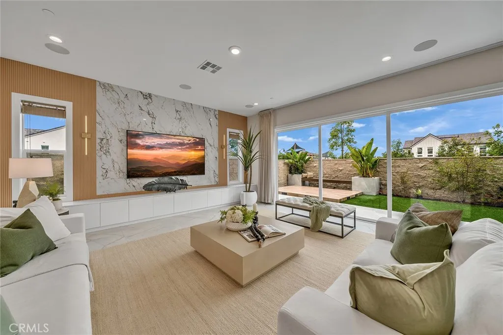 181 Hill, Lake Forest, California 92630 home-pic-18