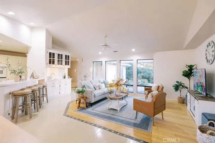 37450 Downey Road, Temecula, California 92592