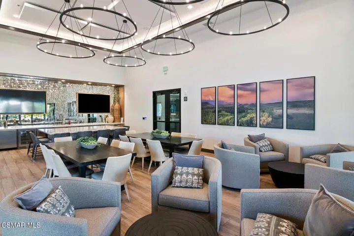 2400 Conroy Clubhouse Kitchen