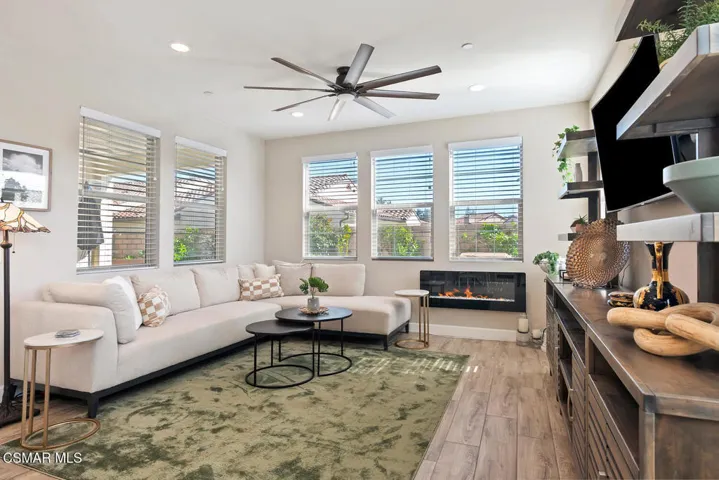 2400 Conroy Living Room