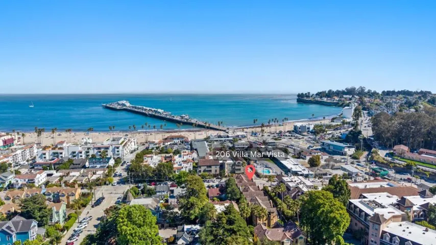 206 Villa Mar Vista, Santa Cruz, California 95060
