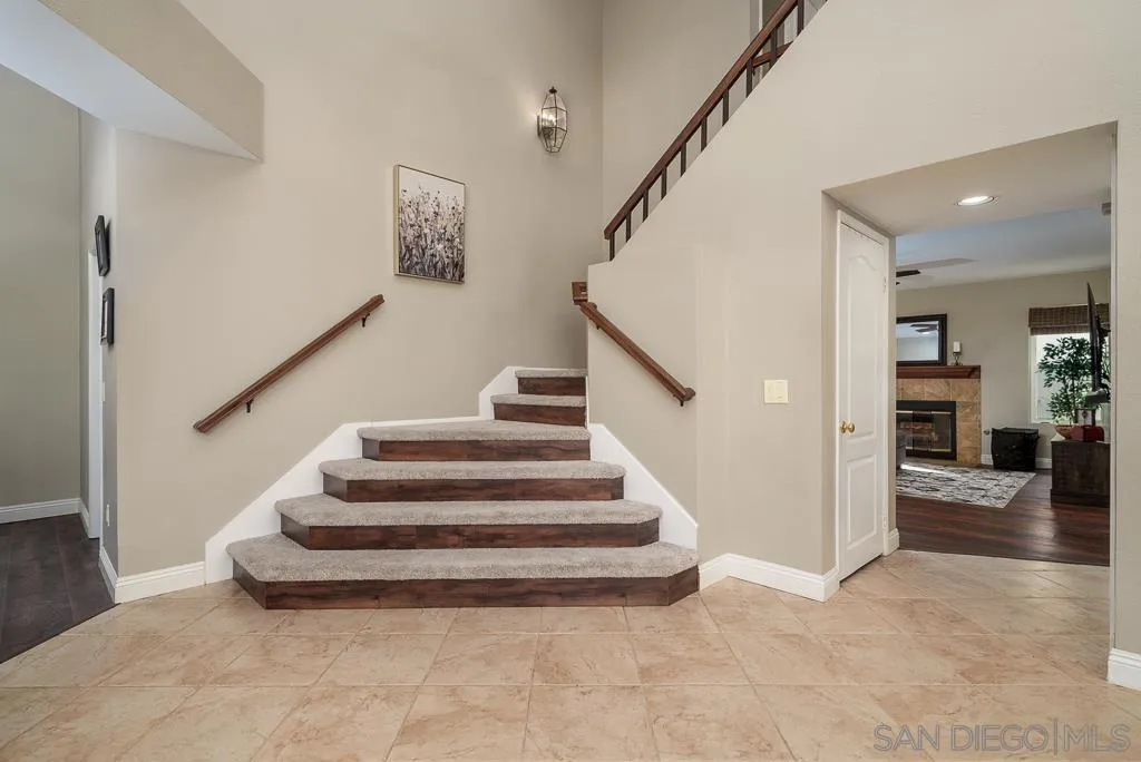 , Vista, California 92081 home-pic-35