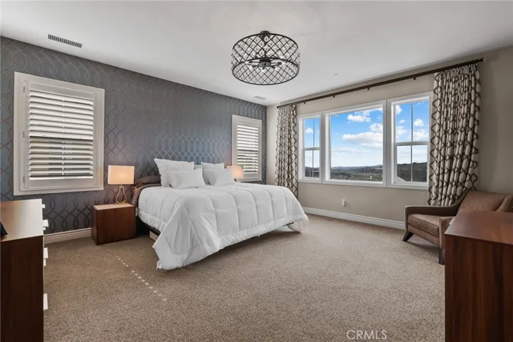 29 Ventada Street, Rancho Mission Viejo, California 92694