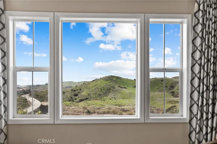 29 Ventada Street, Rancho Mission Viejo, California 92694
