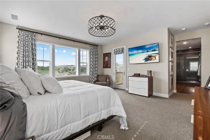 29 Ventada Street, Rancho Mission Viejo, California 92694