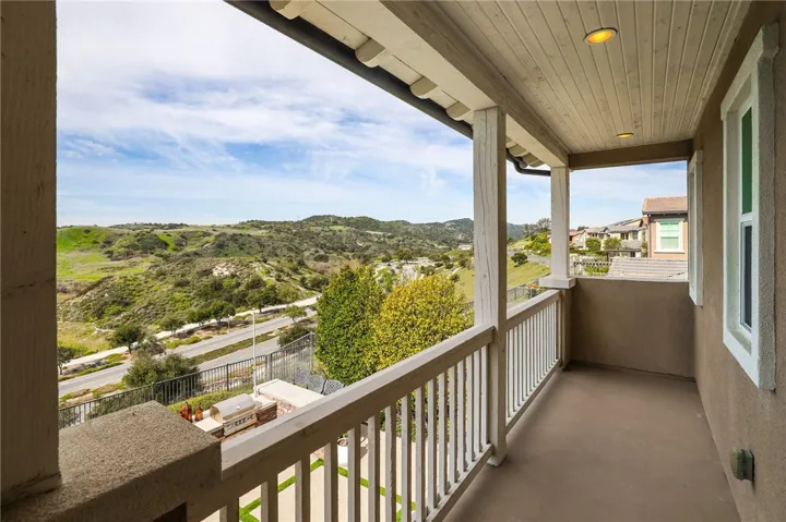 29 Ventada Street, Rancho Mission Viejo, California 92694
