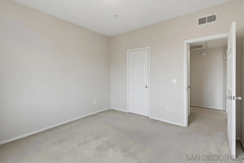 3830 Elijah Ct 435, San Diego, California 92130 home-pic-18