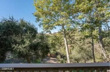 Oak Bend balcony 2