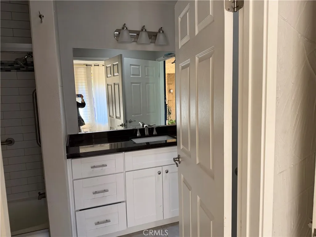 44812 Del Dios Cir, Indian Wells, California 92210 home-pic-22