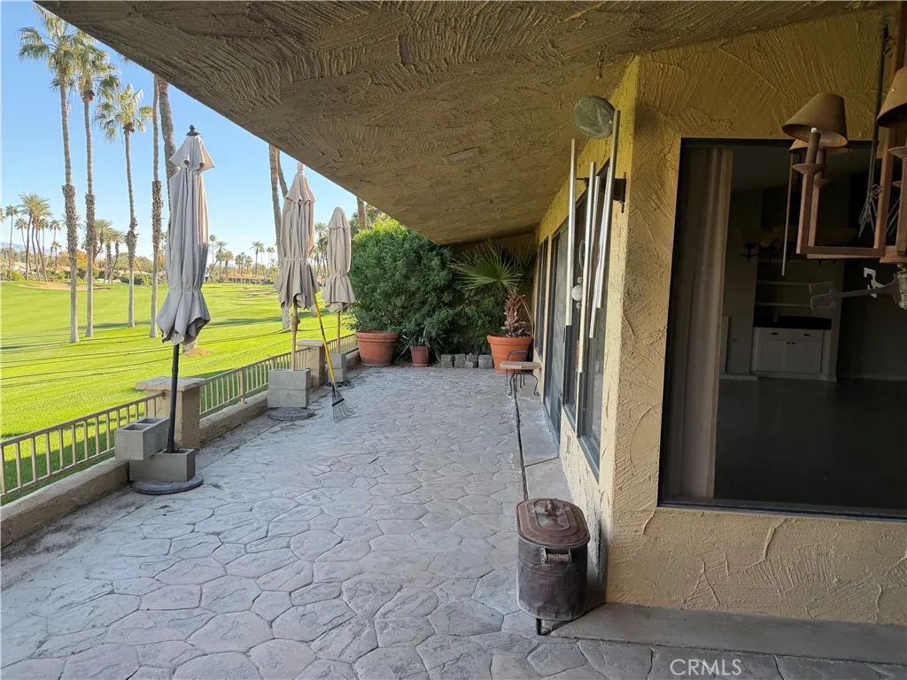 44812 Del Dios Cir, Indian Wells, California 92210 home-pic-13
